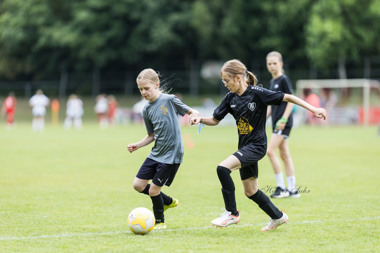 Bild 434 - Loewinnen Cup